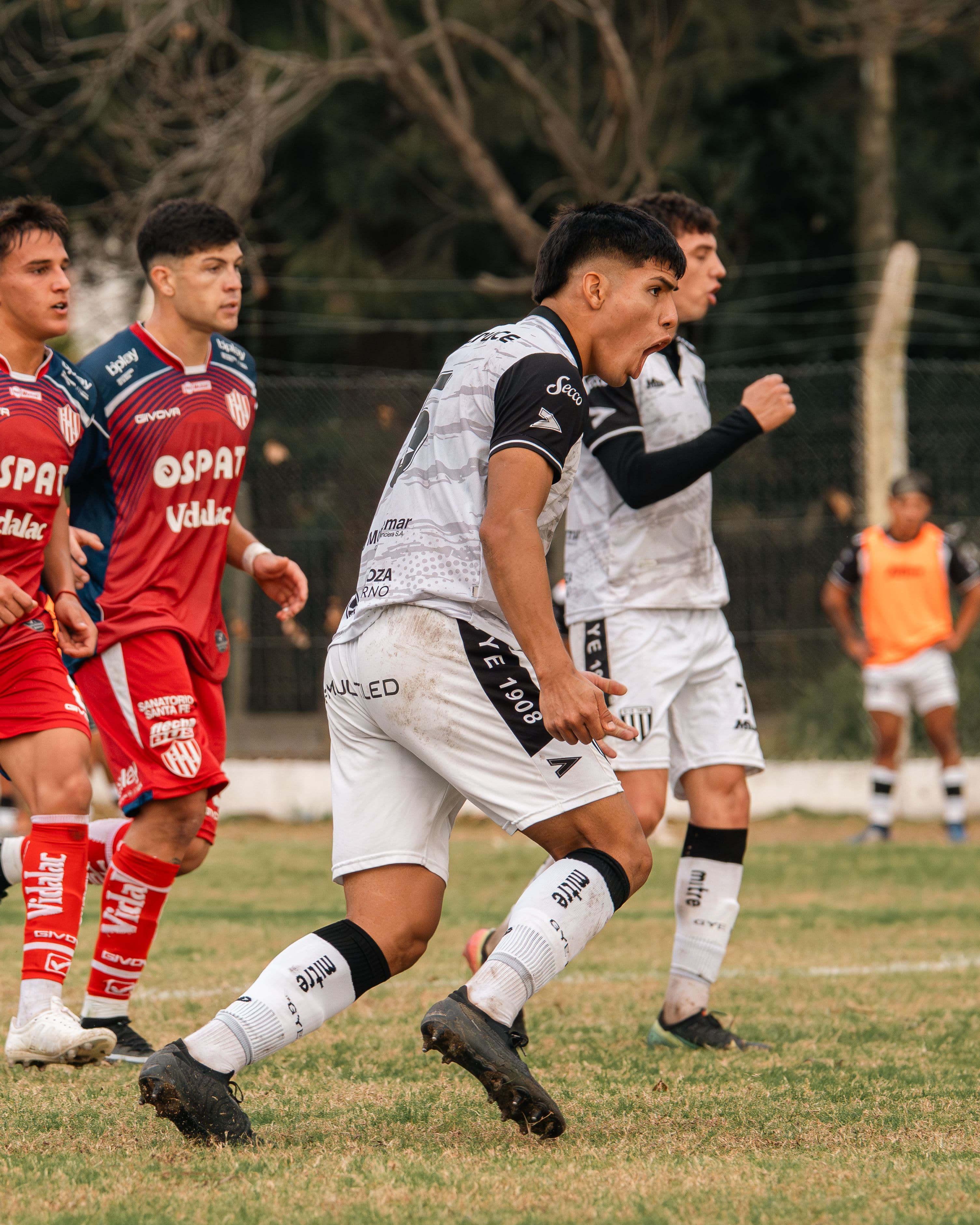 Santi Molina — Second Striker